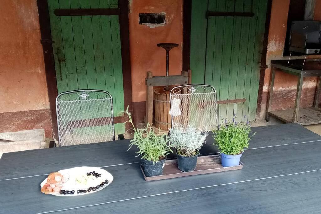 Statek Apartamento Veverska Bityska Exterior foto