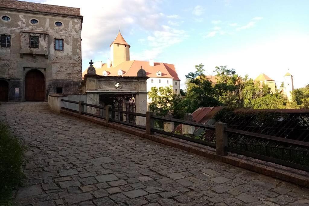 Statek Apartamento Veverska Bityska Exterior foto